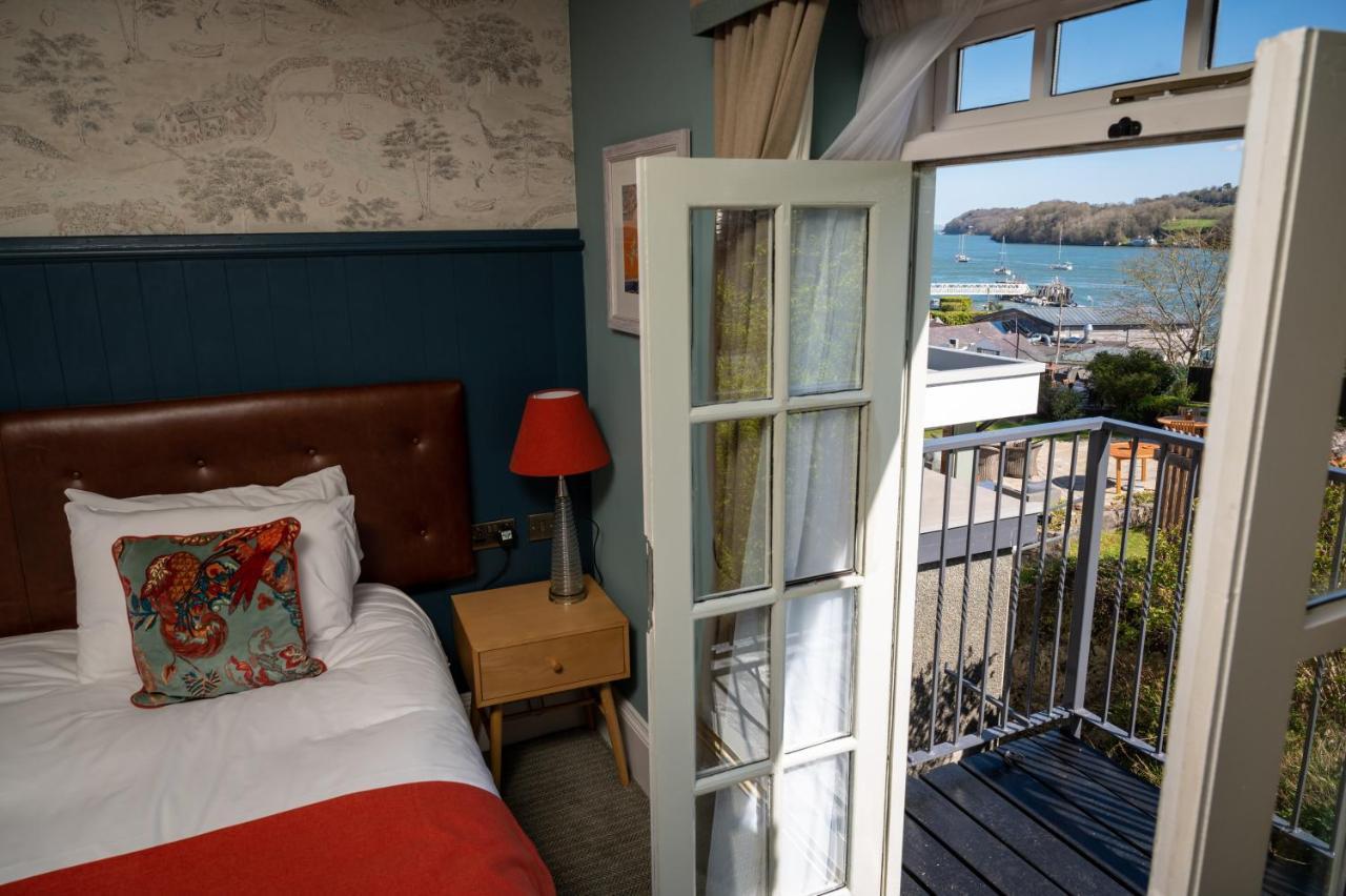 Victoria Hotel Menai Bridge Exterior foto