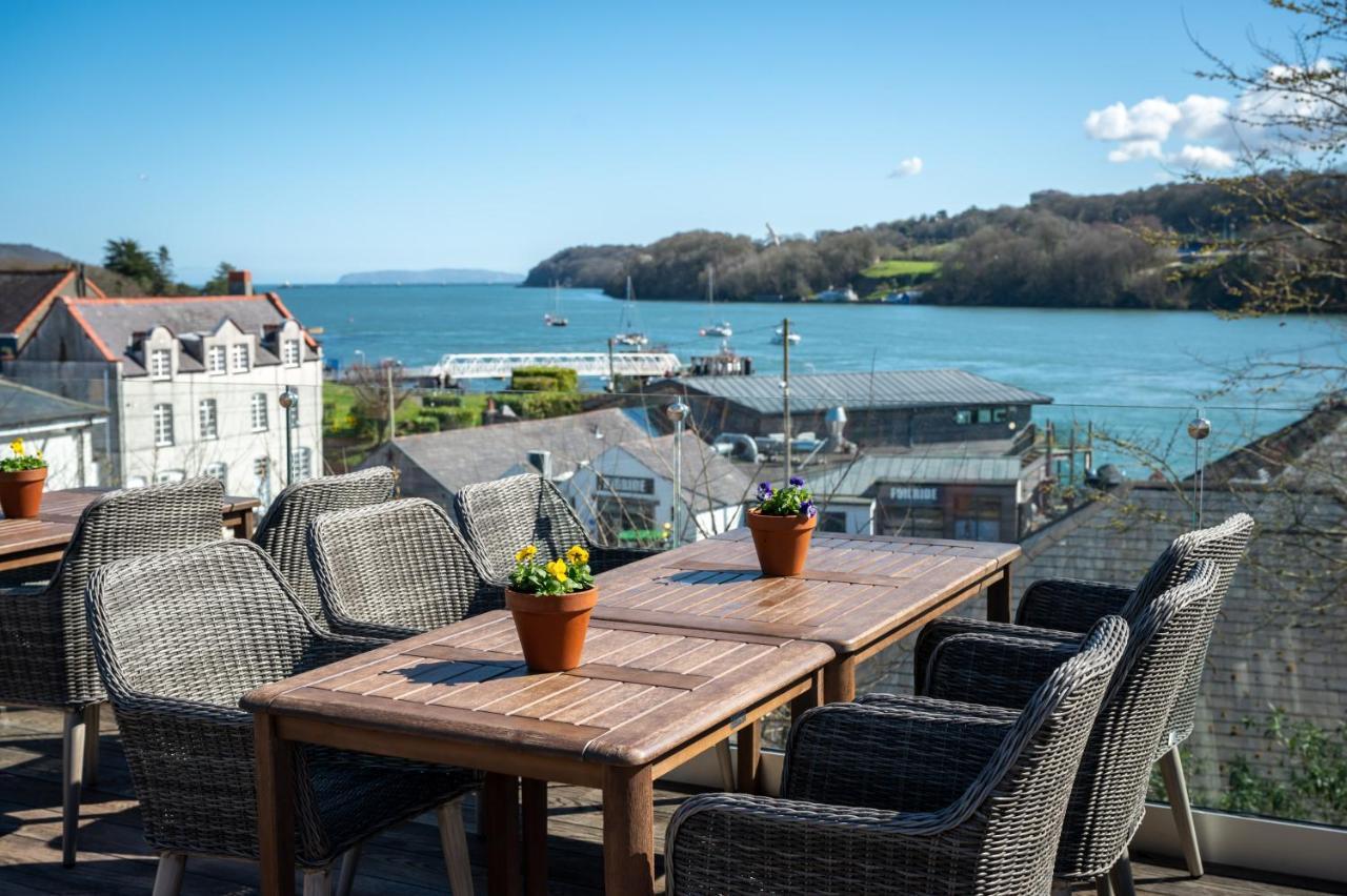 Victoria Hotel Menai Bridge Exterior foto